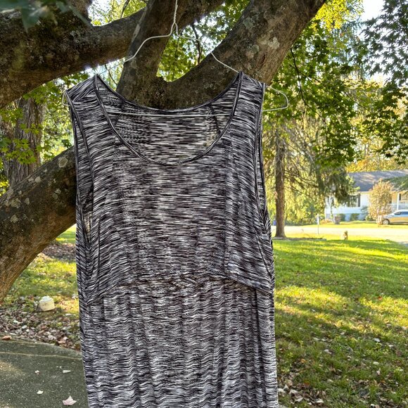 Latched Mama Active Nursing Tank (Maternity or Nursing Friendly) - Picture 1 of 4